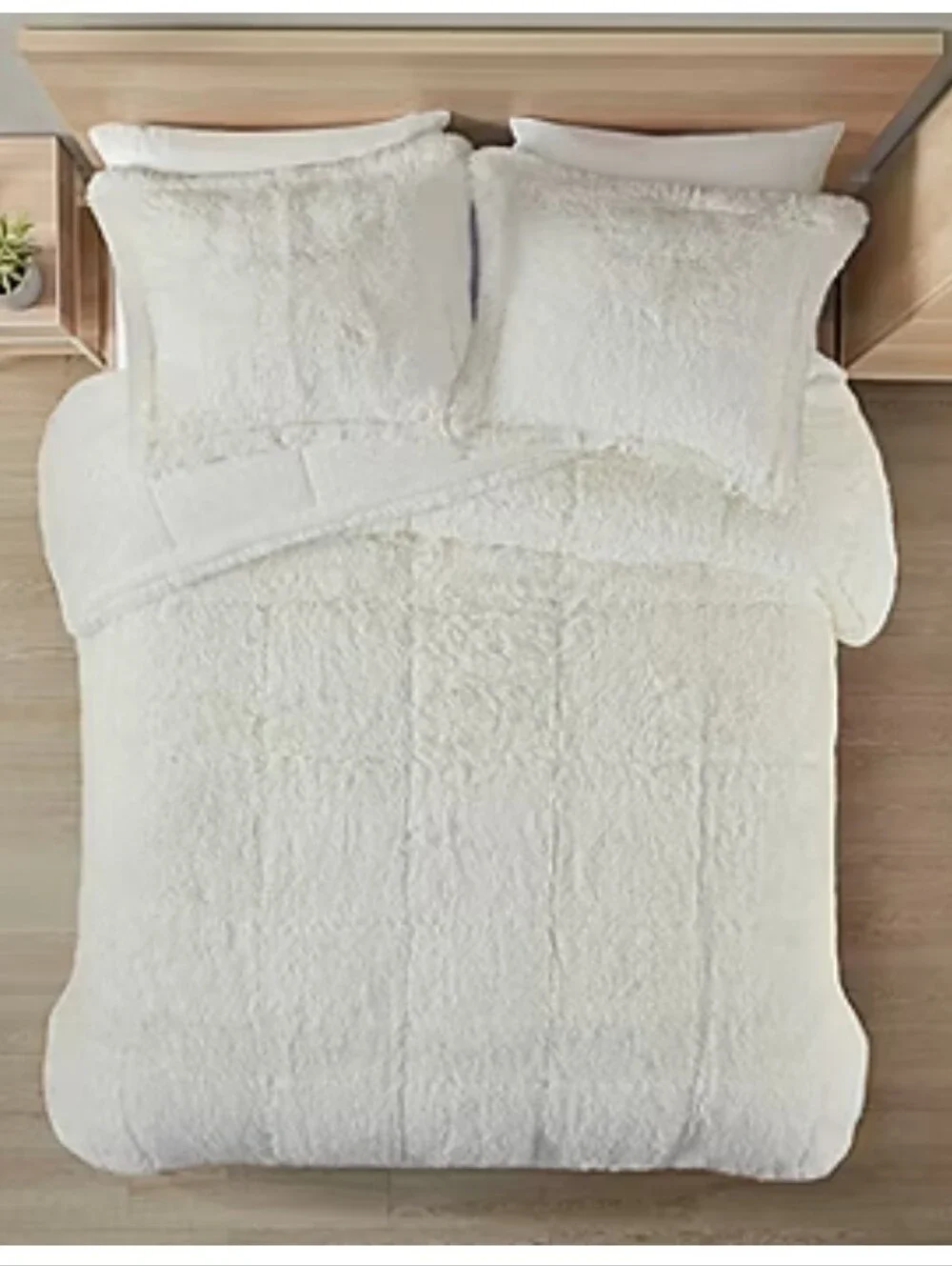 Intelligent Design Leena Shaggy Faux Fur Comforter Mini Set Ivory